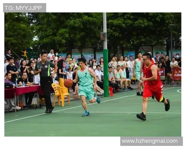 武汉网球队的奋进之路：从默默无闻到邀请赛的荣耀时刻